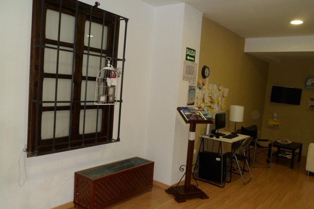 Hostel Old Town *